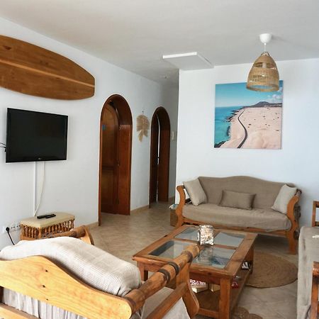 Pura Vida Surf Camp & School Hostel La Oliva Ngoại thất bức ảnh