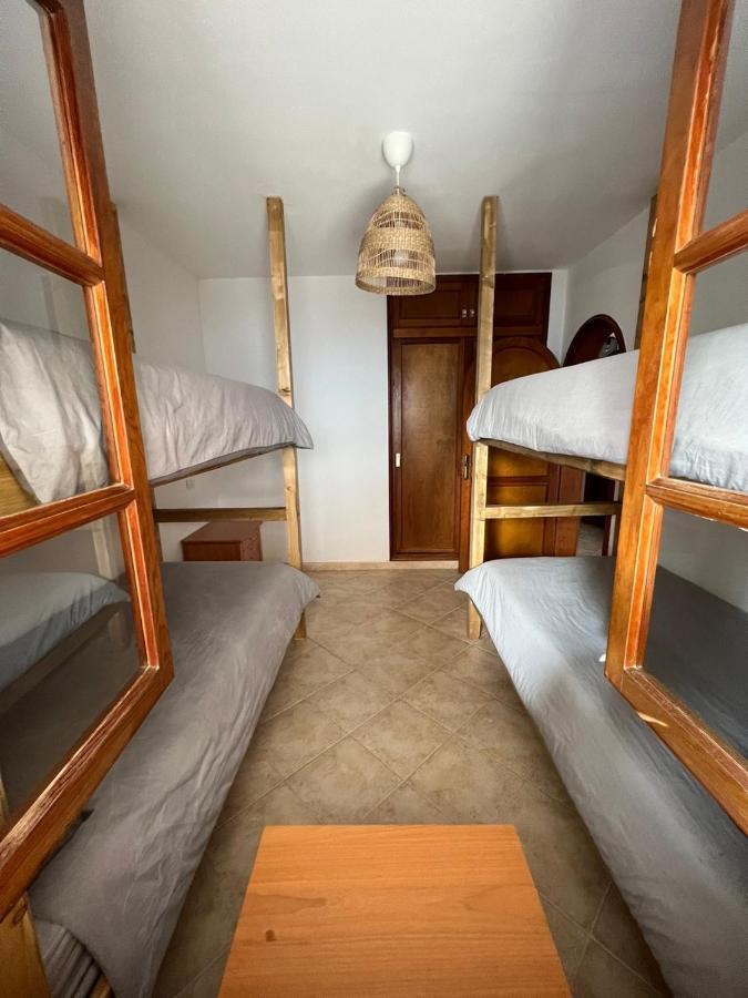 Pura Vida Surf Camp & School Hostel La Oliva Ngoại thất bức ảnh