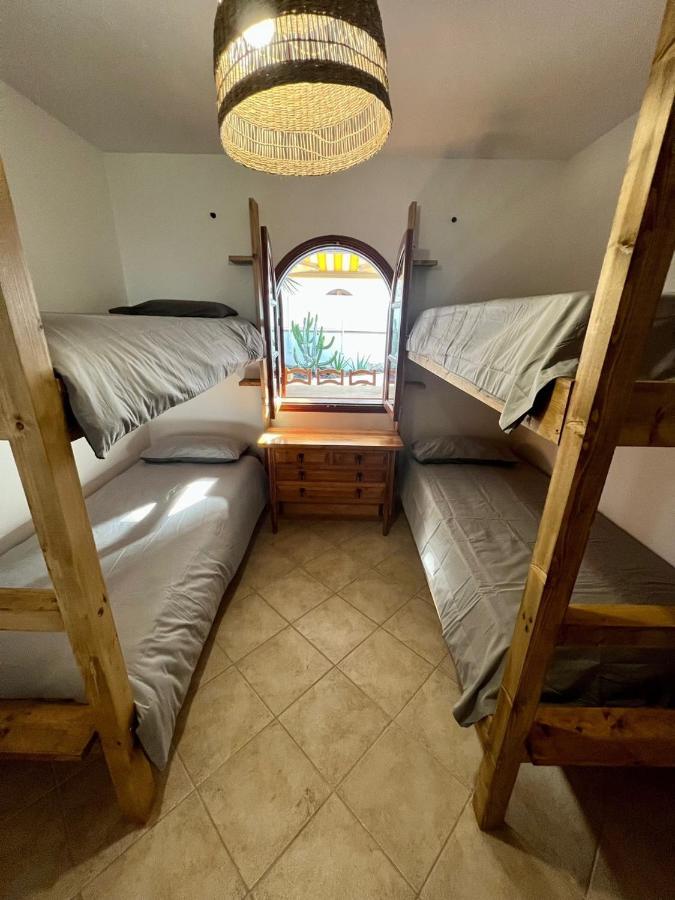 Pura Vida Surf Camp & School Hostel La Oliva Ngoại thất bức ảnh