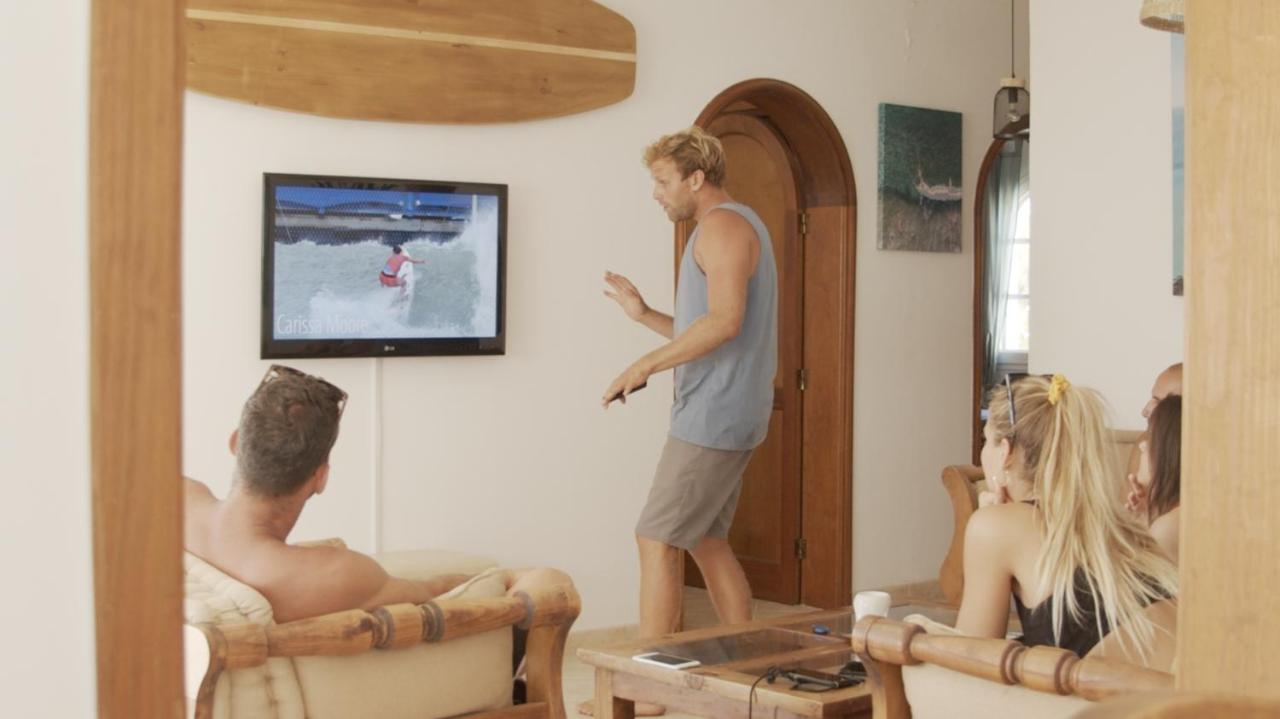 Pura Vida Surf Camp & School Hostel La Oliva Ngoại thất bức ảnh
